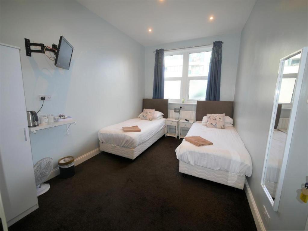 The Gather 3* Brighton